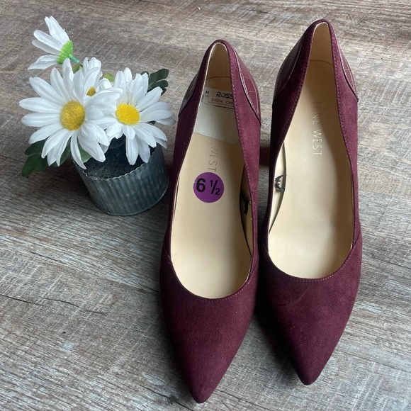 Nine West heels, never worn - Picture 3 of 3